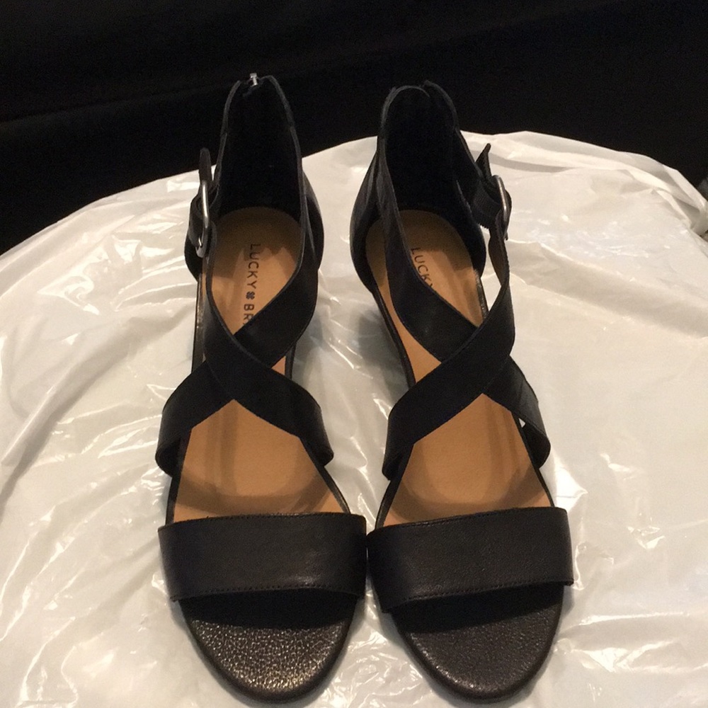 Lucky Brand Wedge Sandals
